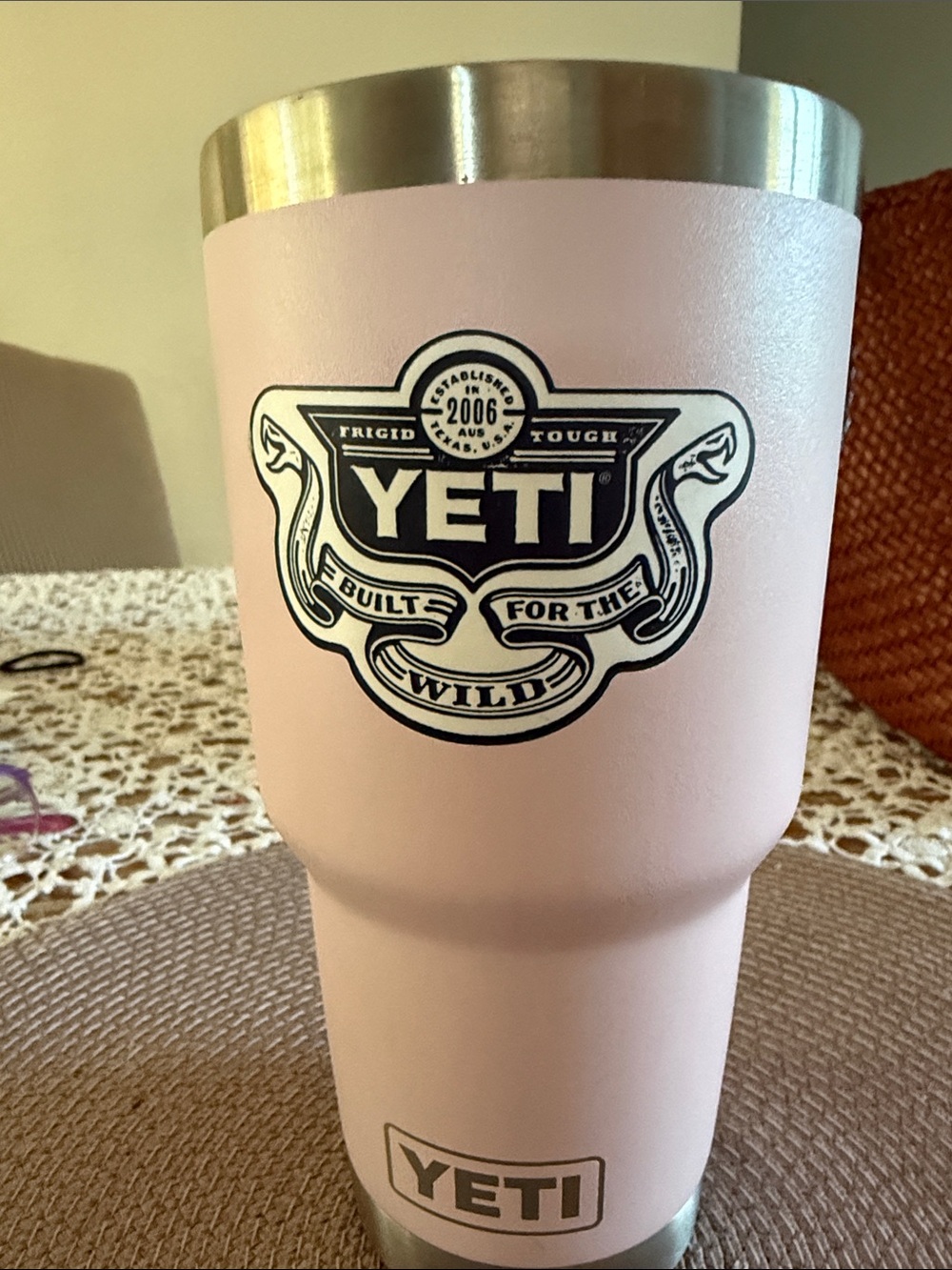 Yeti Rambler Built for the wild Vintage 2006 30oz travel tumbler